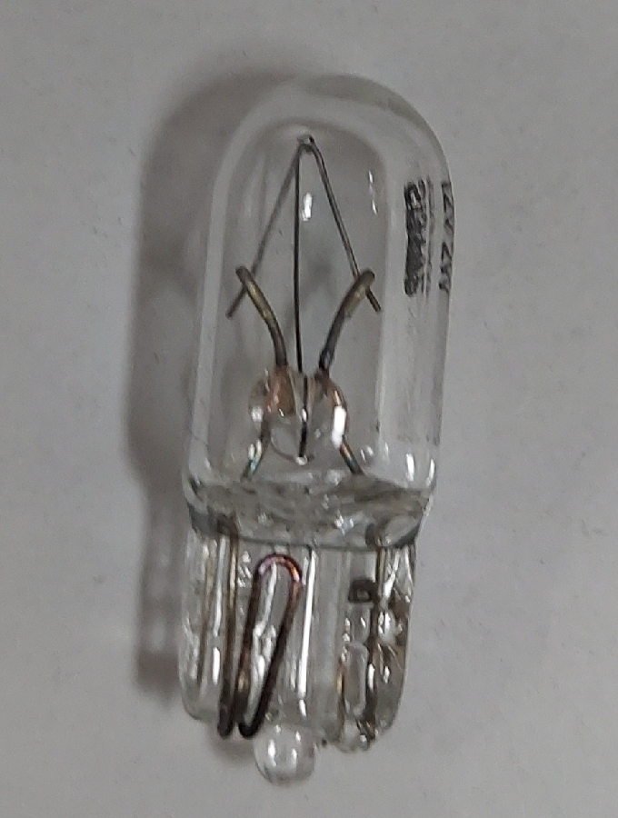AMPUL > DİPSİZ ORTA 12V 2W (T6,5) (MİNYON DİPSİZ) SL3102