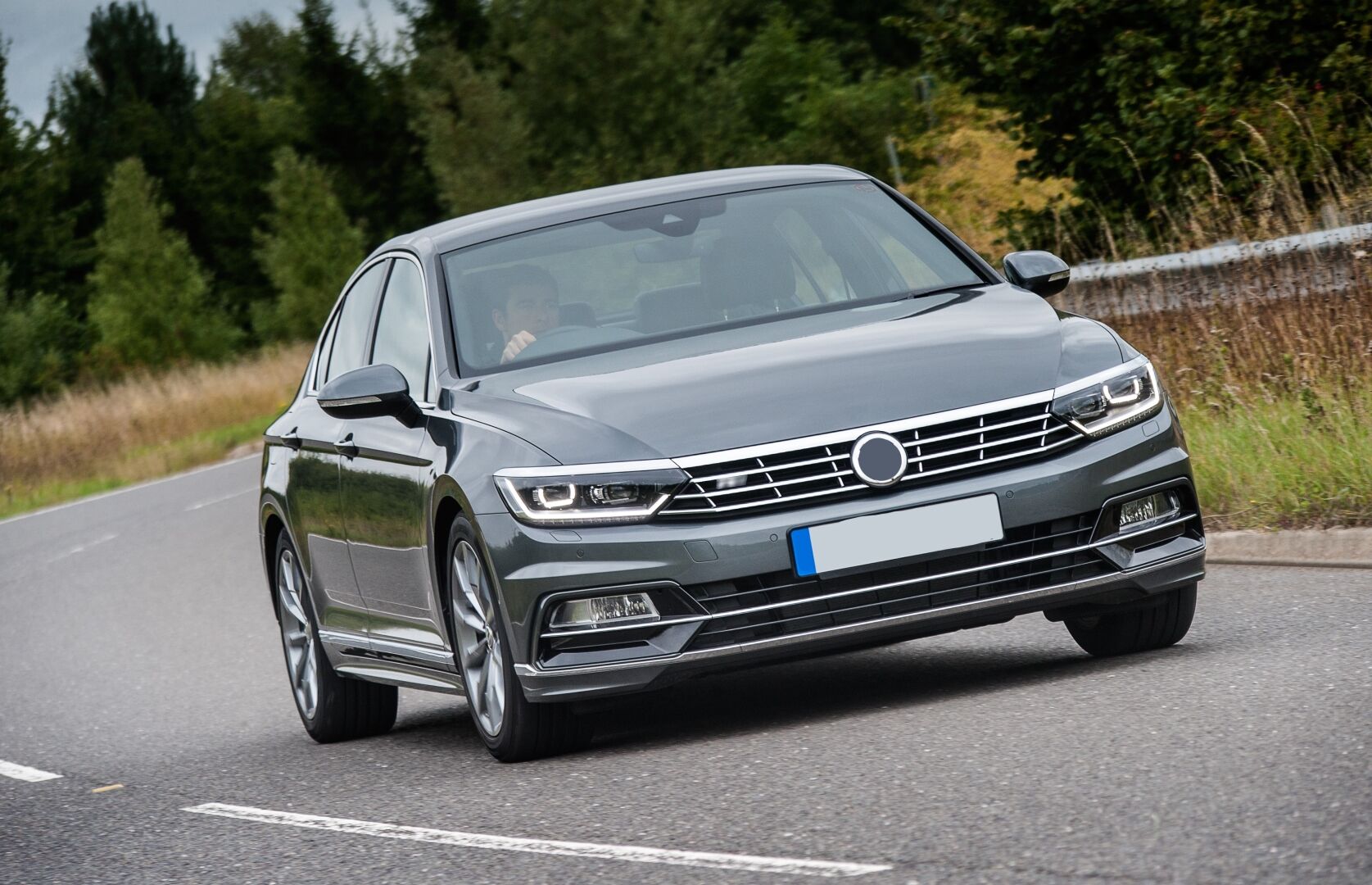CK-VOLKSWAGEN PASSAT B8 15+ R-LINE PANJUR |  | TUNING