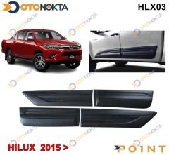TOYOTA HILUX 2015-2019 KAPI KORUMA SIYAH 4 PRC